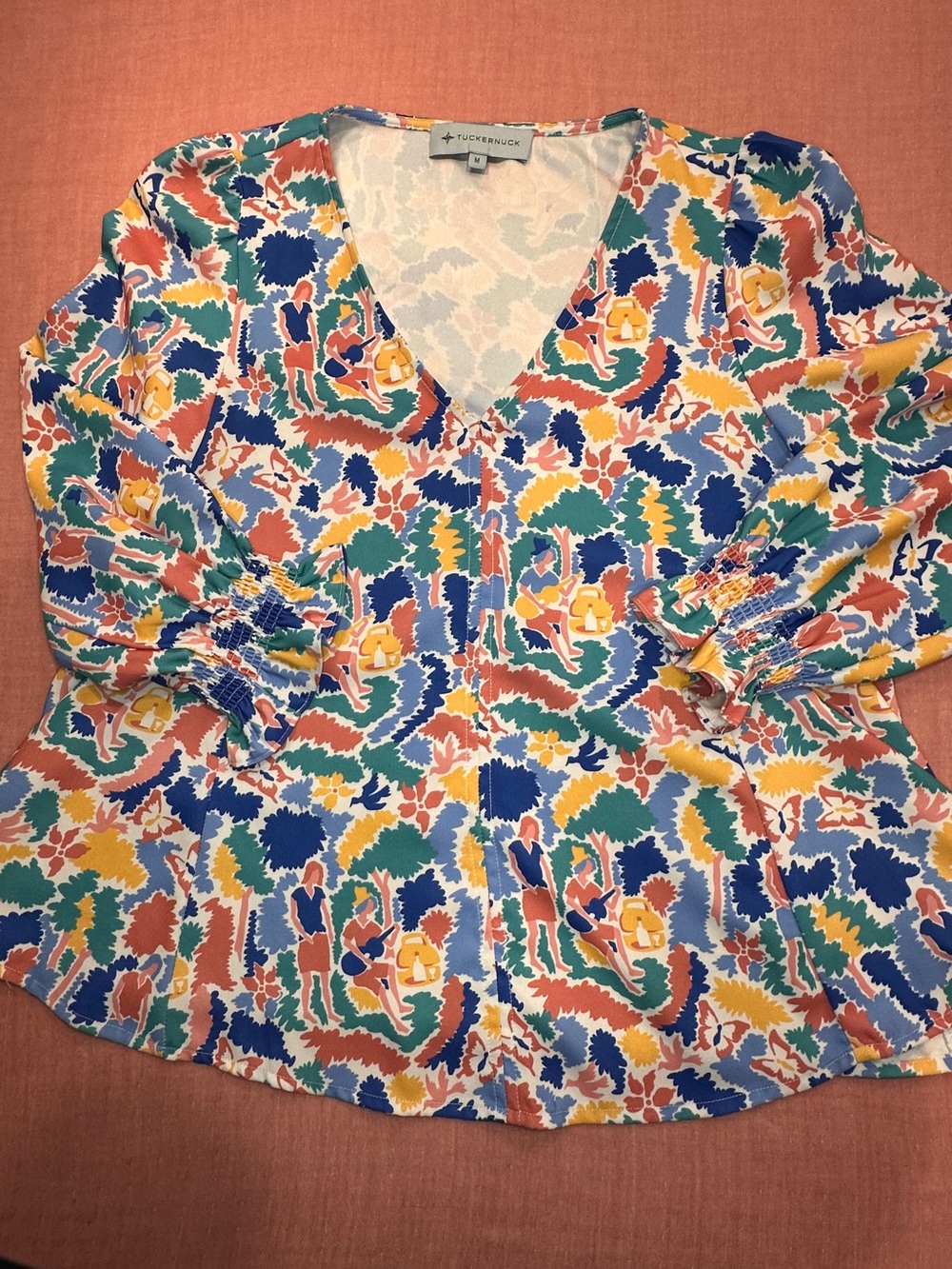 Tuckernuck Multicolor V-Neck Printed Blouse